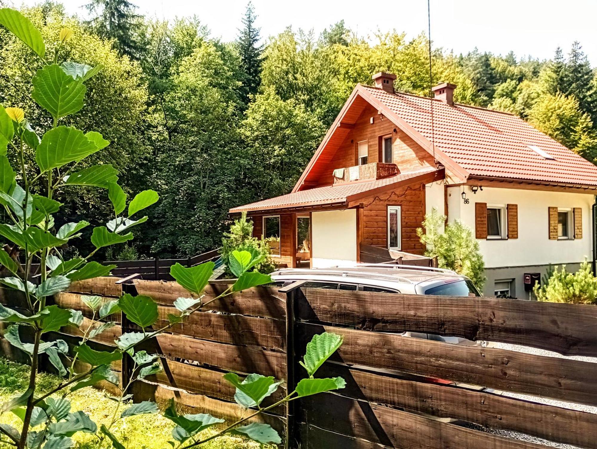 Appartement Przystanek Lesna à Targanice Extérieur photo